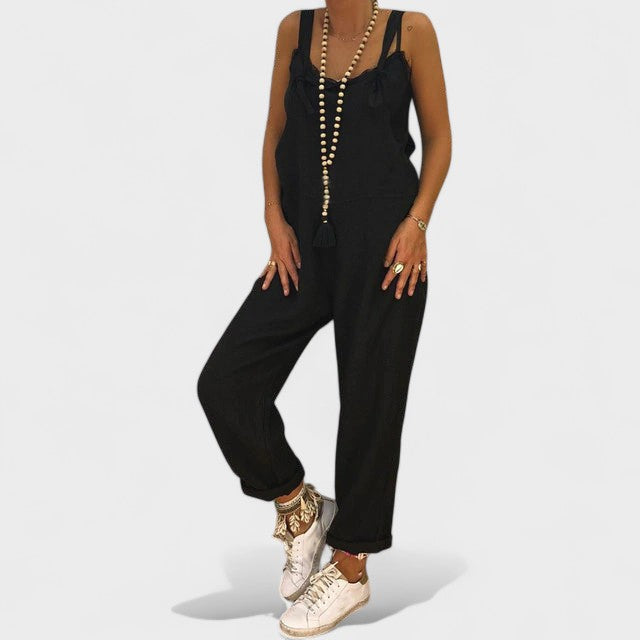 Luna - Macacāo elegante