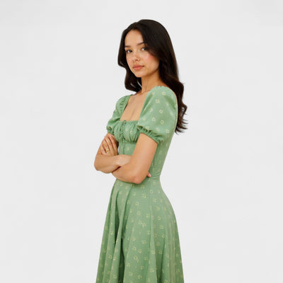 Helena - Vestido Verão com Decote Quadrado